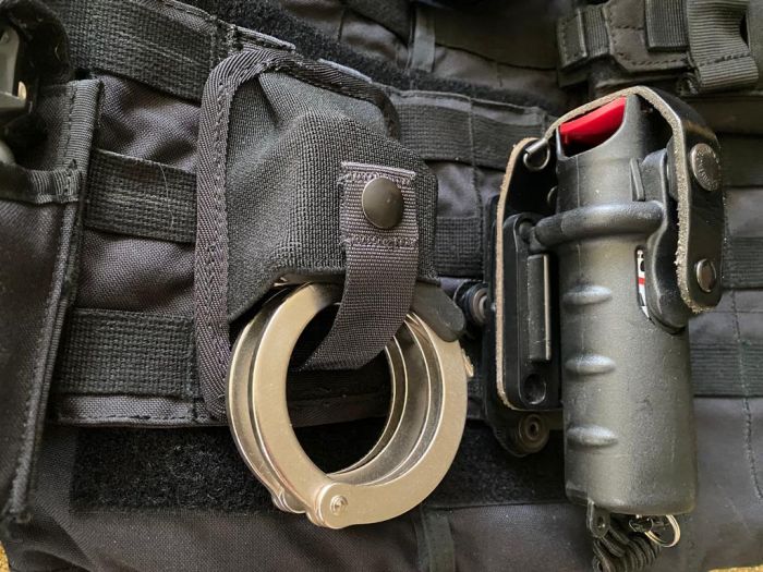 UKOM Folding Handcuff Pouch