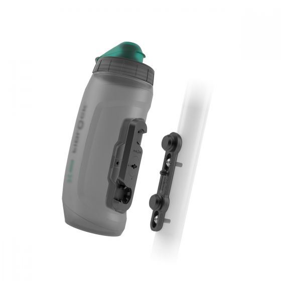 Fidlock-antibacterial-bottle-render-with-bike-base-in-view