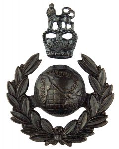 Issue Royal Marines Officers 2 Part Bronze Cap / Beret Badge